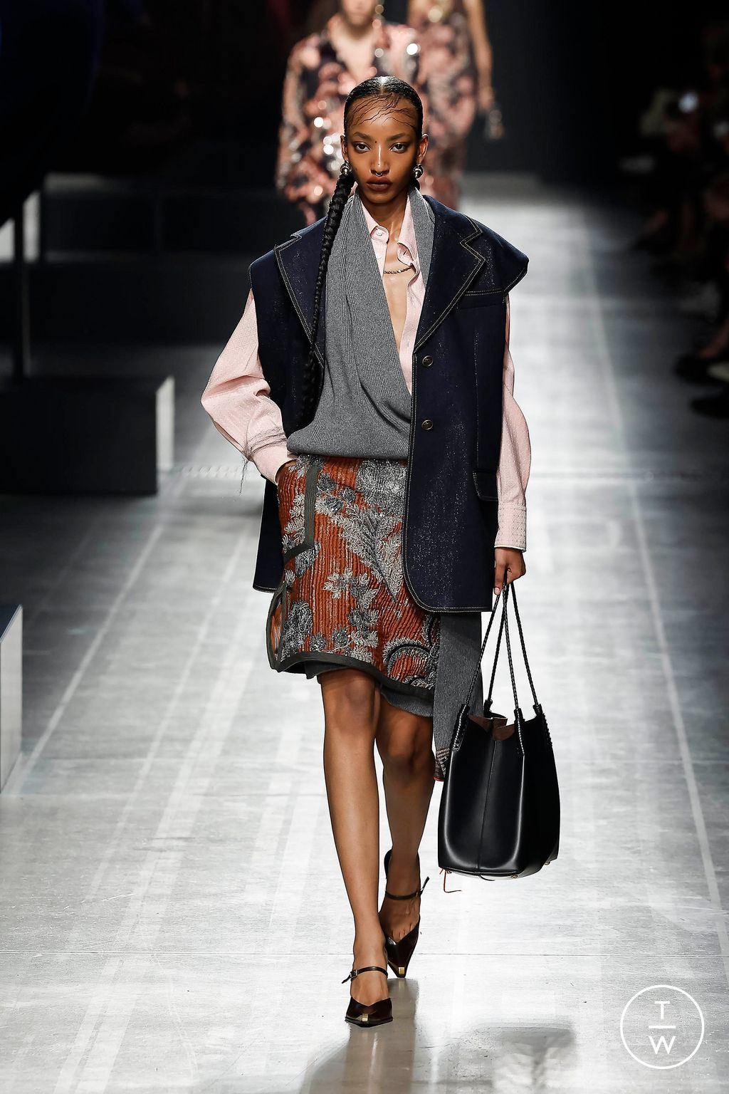 Fashion Week Milan Fall/Winter 2024 look 15 de la collection Etro womenswear