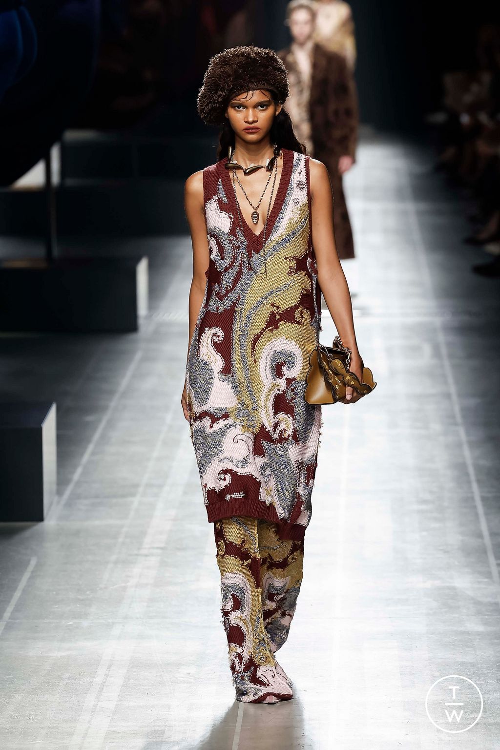 Fashion Week Milan Fall/Winter 2024 look 23 de la collection Etro womenswear
