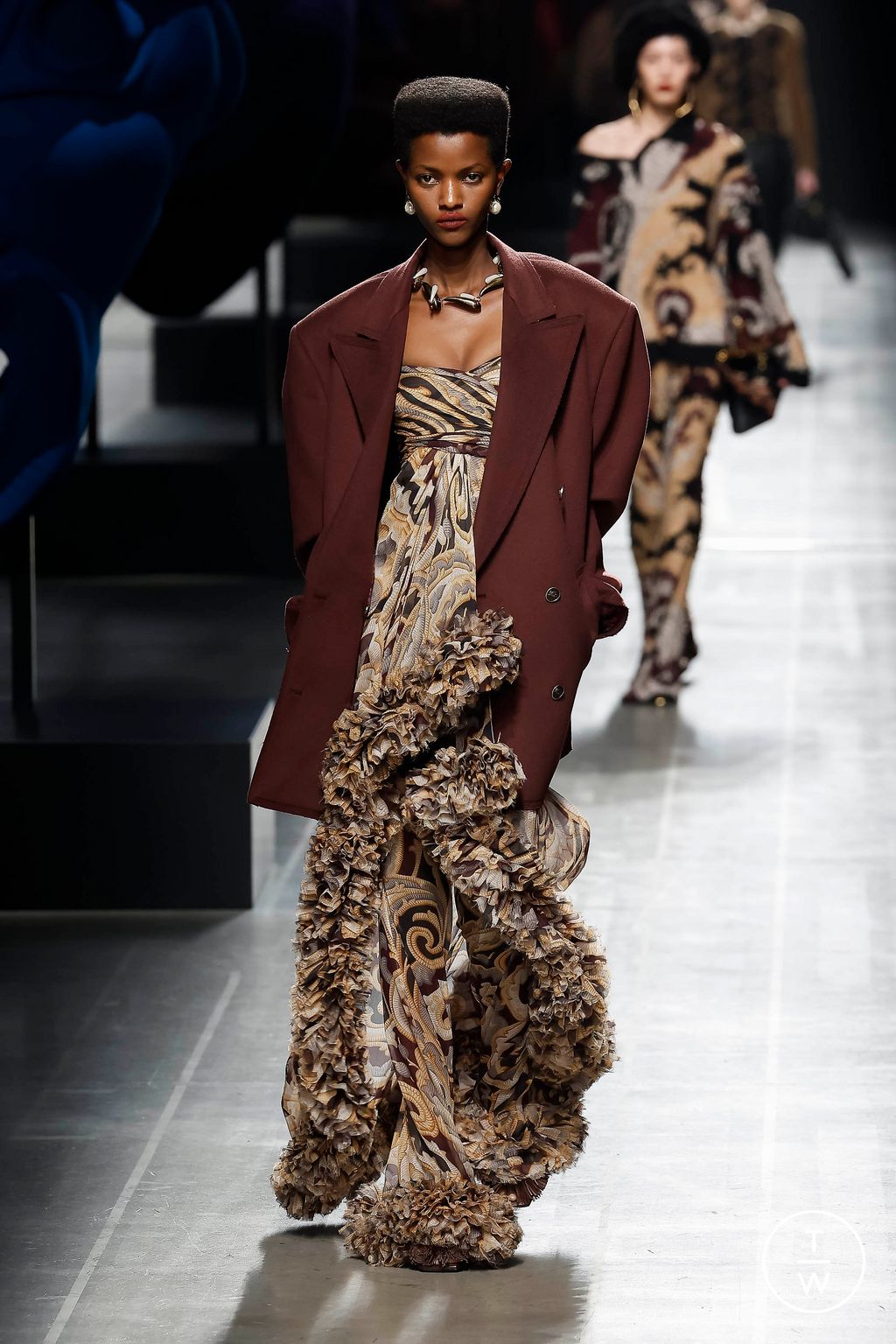 Fashion Week Milan Fall/Winter 2024 look 29 from the Etro collection 女装