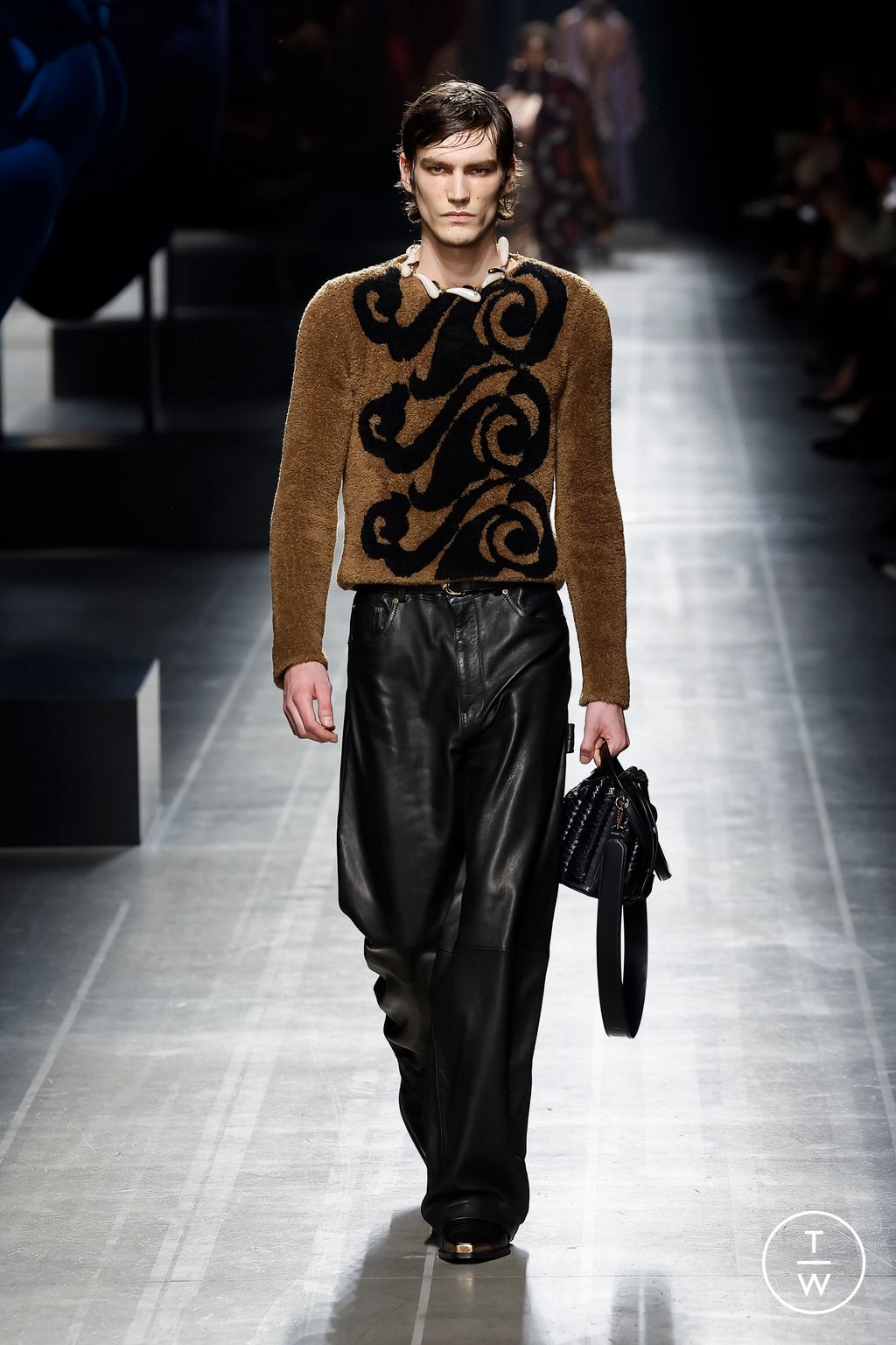 Fashion Week Milan Fall/Winter 2024 look 31 from the Etro collection womenswear