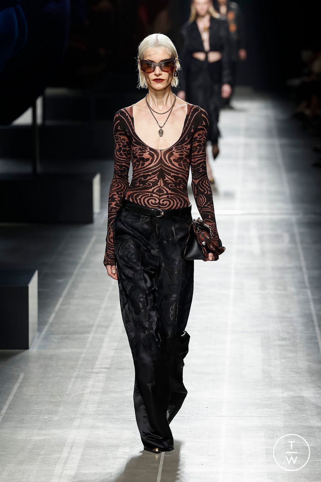 Fashion Week Milan Fall/Winter 2024 look 37 from the Etro collection womenswear