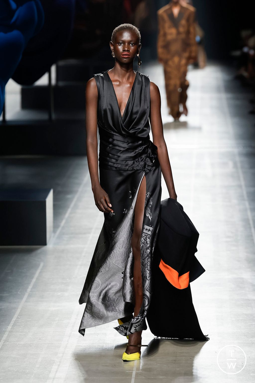 Fashion Week Milan Fall/Winter 2024 look 42 de la collection Etro womenswear