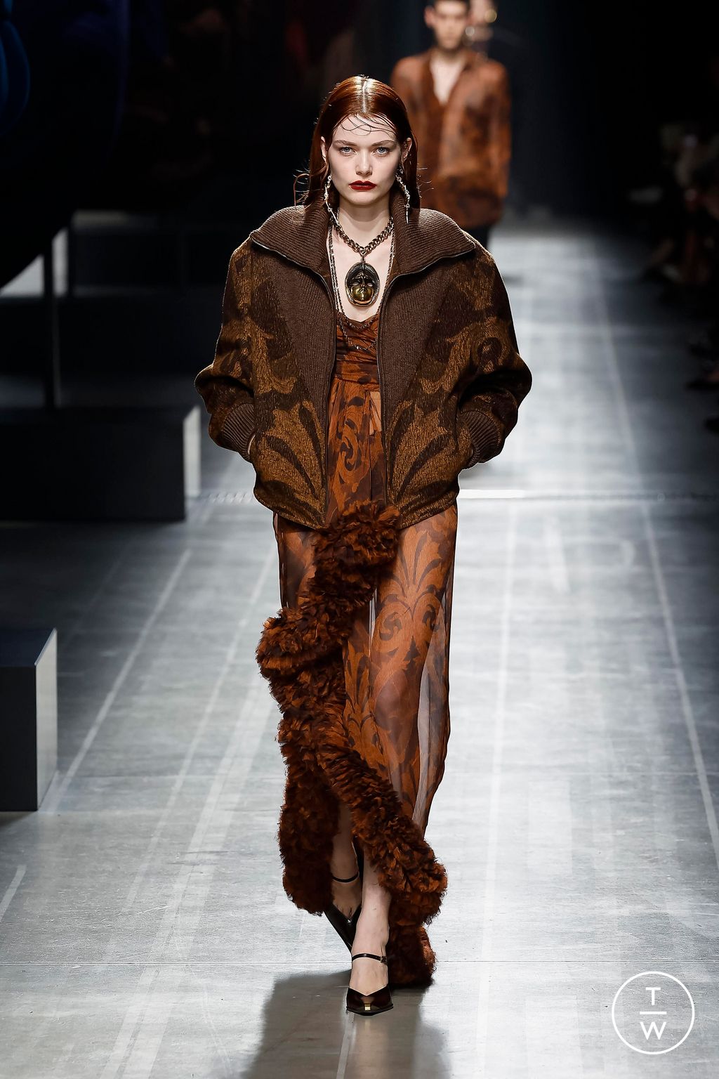 Fashion Week Milan Fall/Winter 2024 look 47 from the Etro collection 女装
