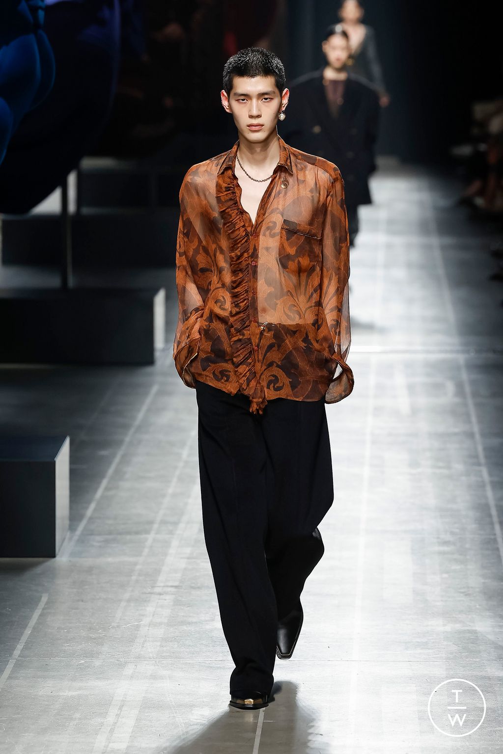 Fashion Week Milan Fall/Winter 2024 look 48 from the Etro collection 女装