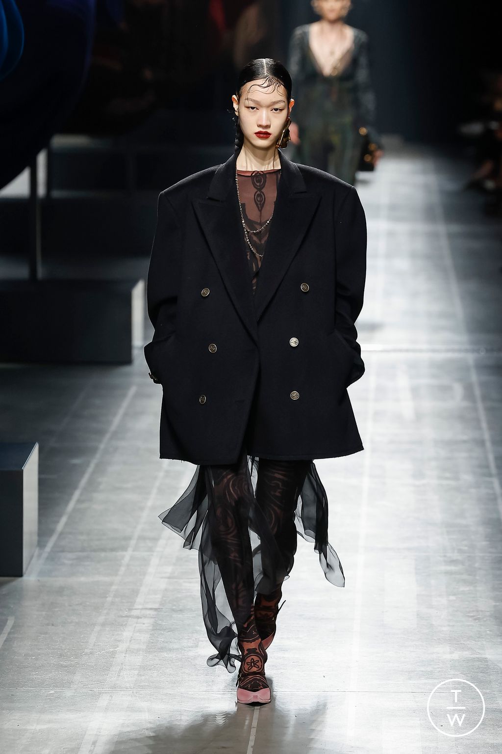 Fashion Week Milan Fall/Winter 2024 look 49 from the Etro collection womenswear