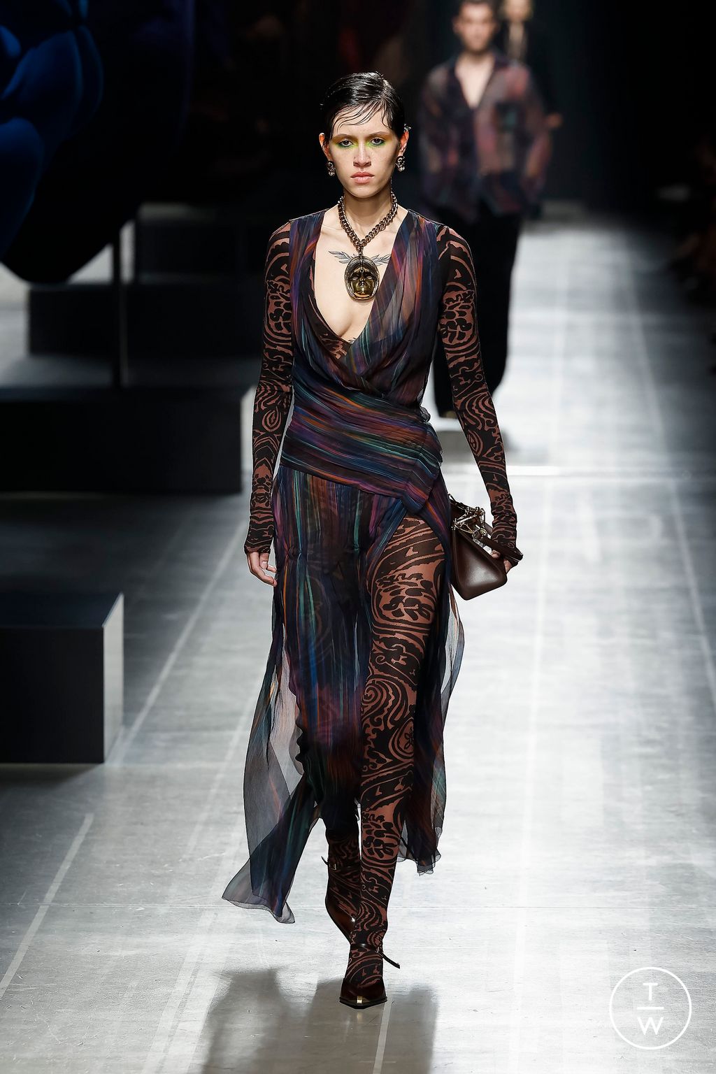 Fashion Week Milan Fall/Winter 2024 look 52 from the Etro collection 女装