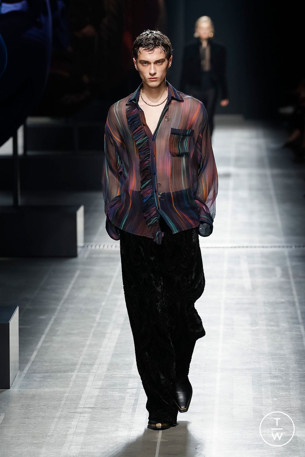 Fashion Week Milan Fall/Winter 2024 look 53 from the Etro collection 女装