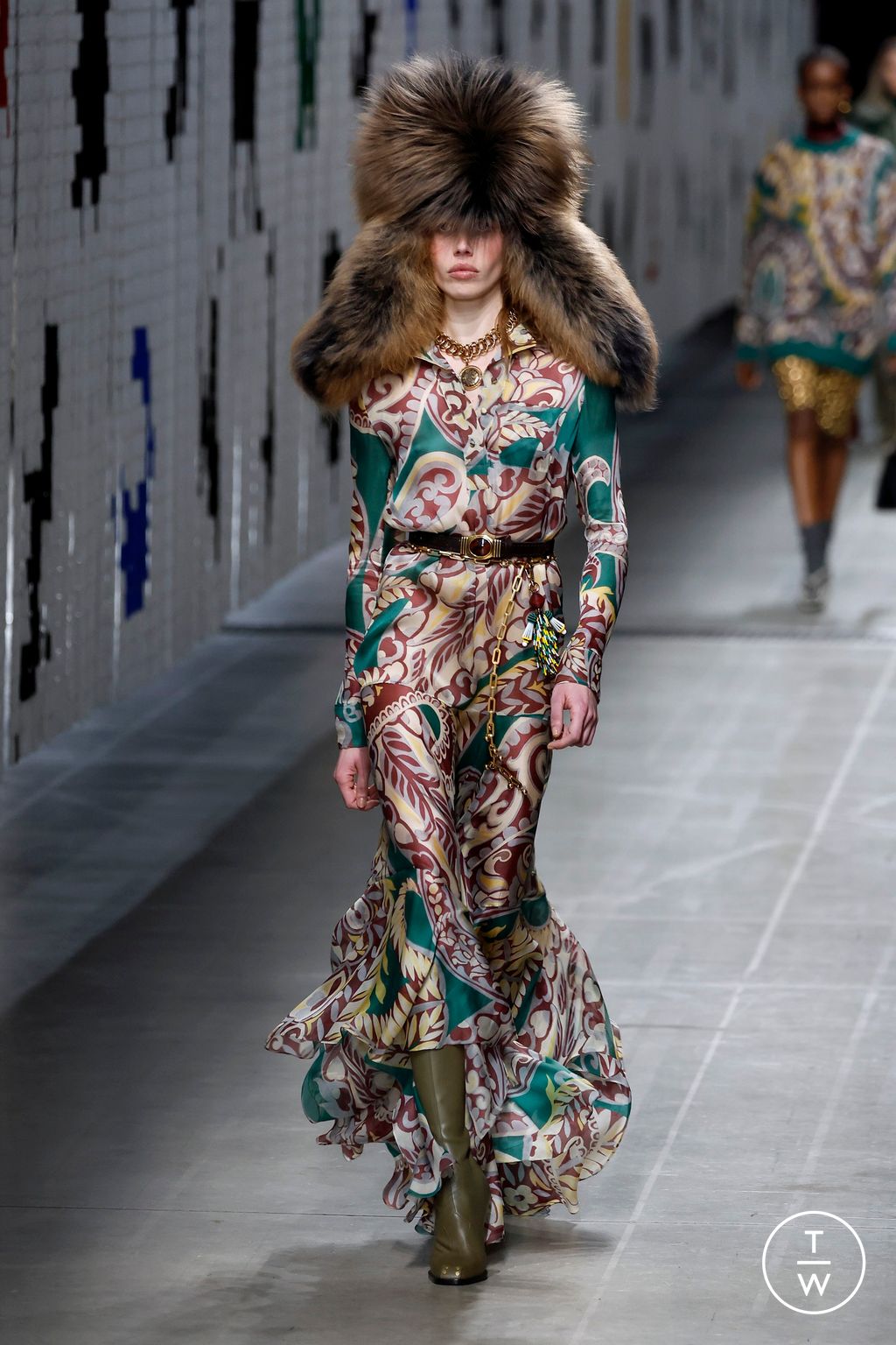 Fashion Week Milan Fall/Winter 2025 look 15 from the Etro collection womenswear