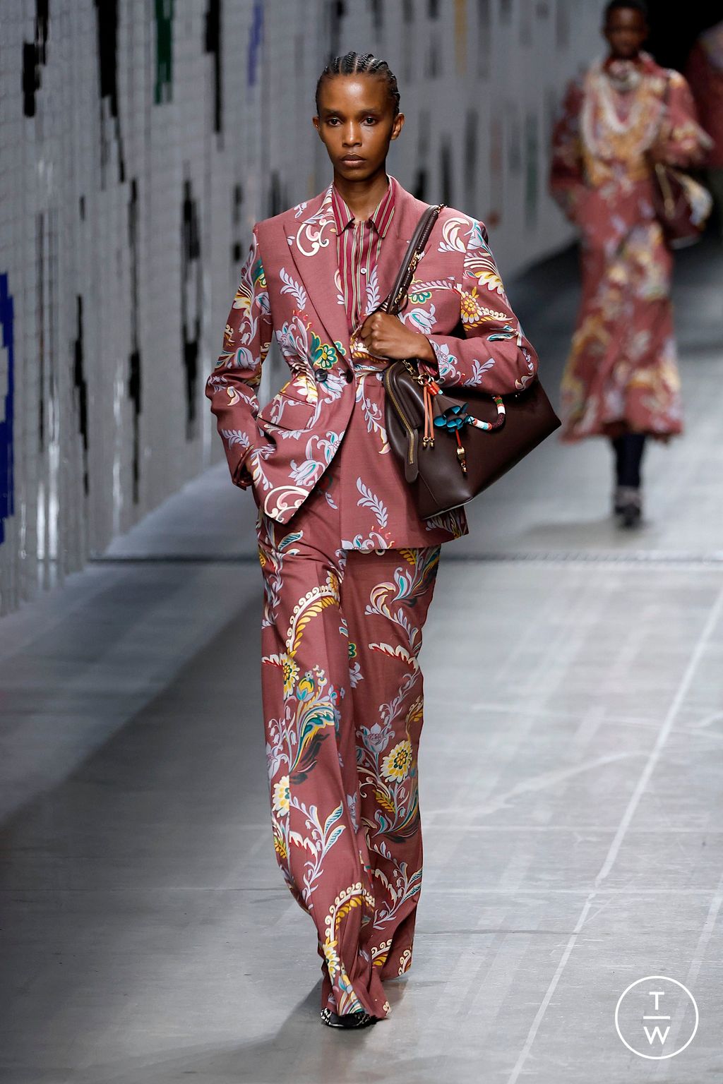 Fashion Week Milan Fall/Winter 2025 look 48 from the Etro collection womenswear