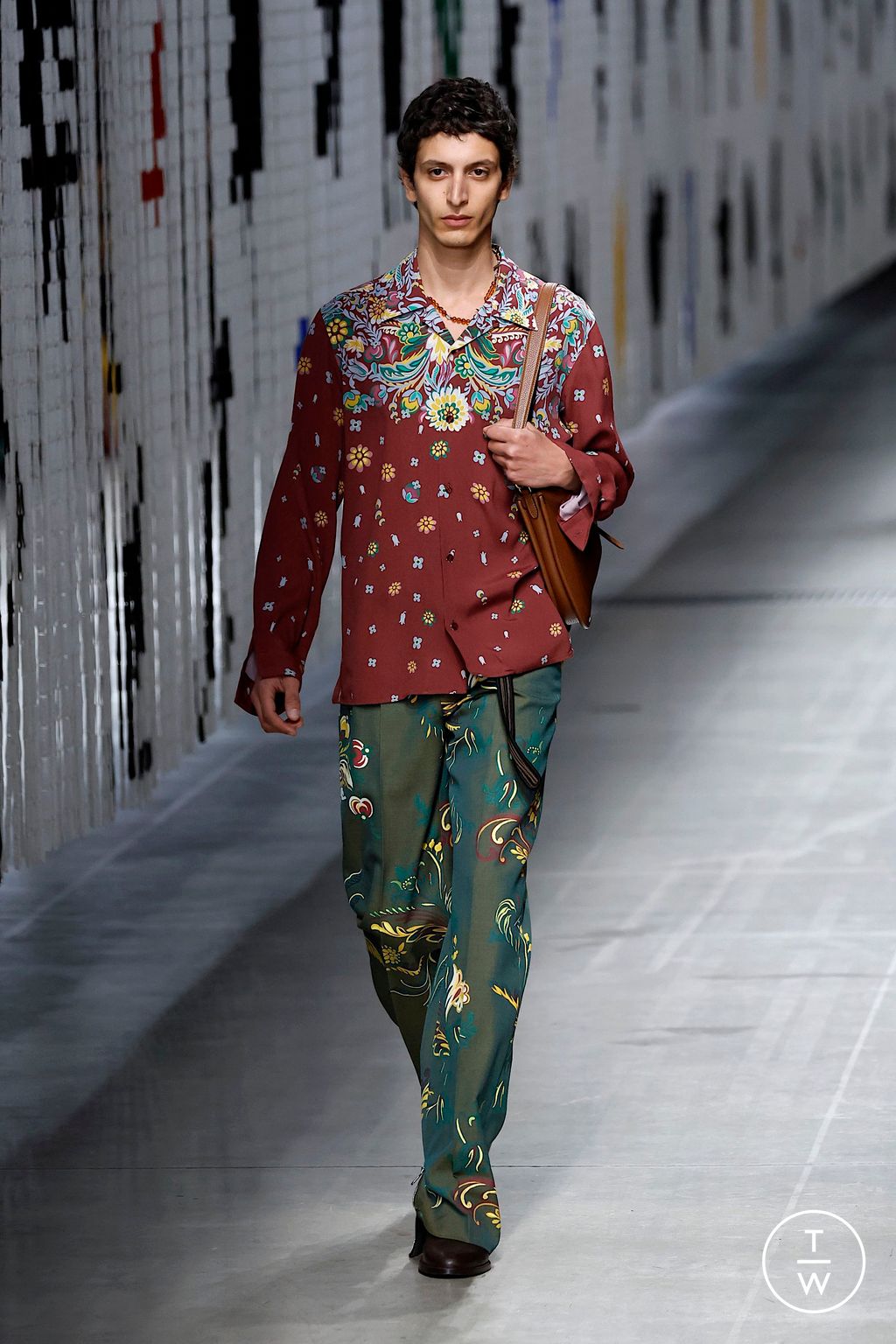 Fashion Week Milan Fall/Winter 2025 look 50 from the Etro collection womenswear