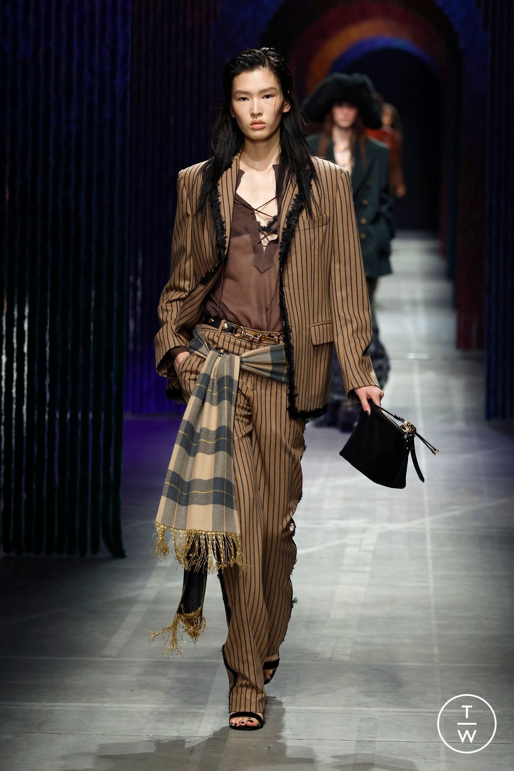 Fashion Week Milan Fall/Winter 2026 look 12 de la collection Etro womenswear