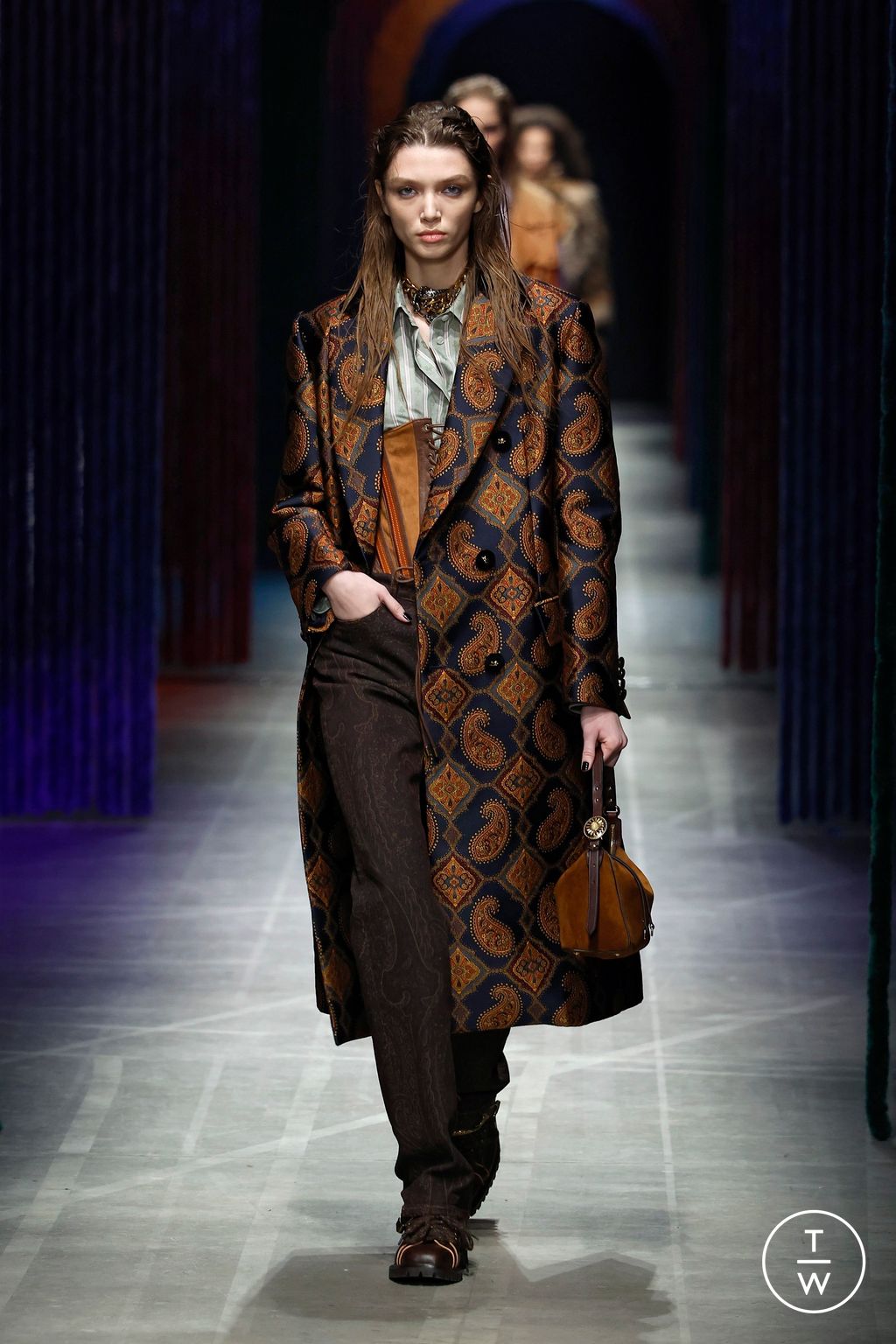 Fashion Week Milan Fall/Winter 2026 look 17 de la collection Etro womenswear