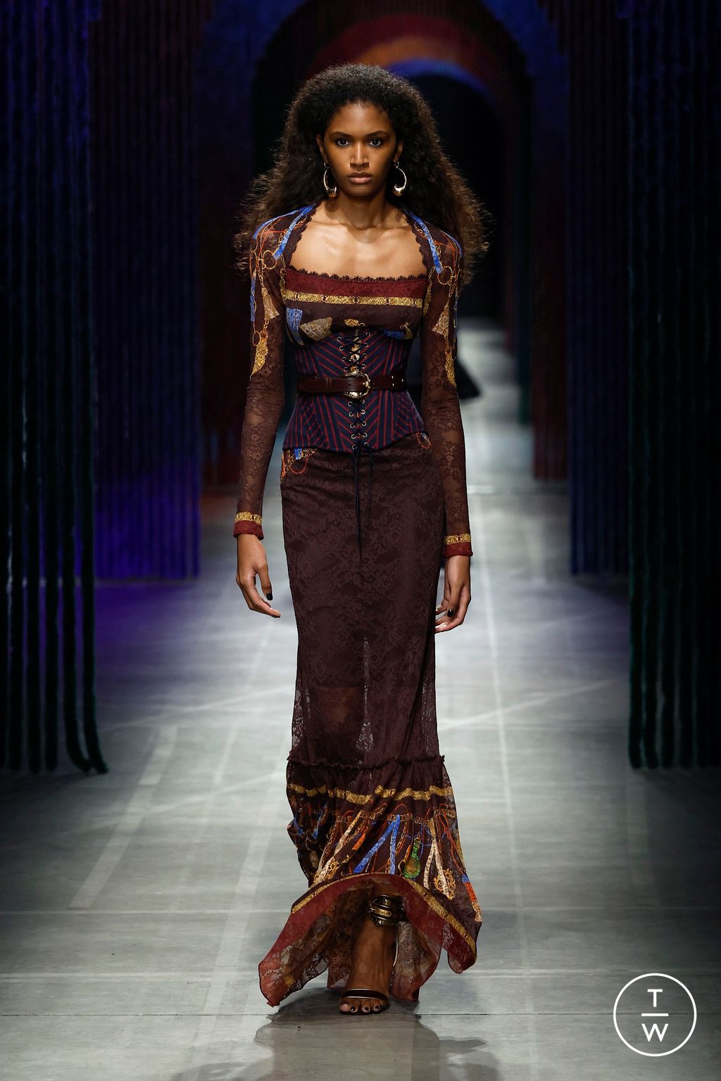 Fashion Week Milan Fall/Winter 2026 look 29 de la collection Etro womenswear