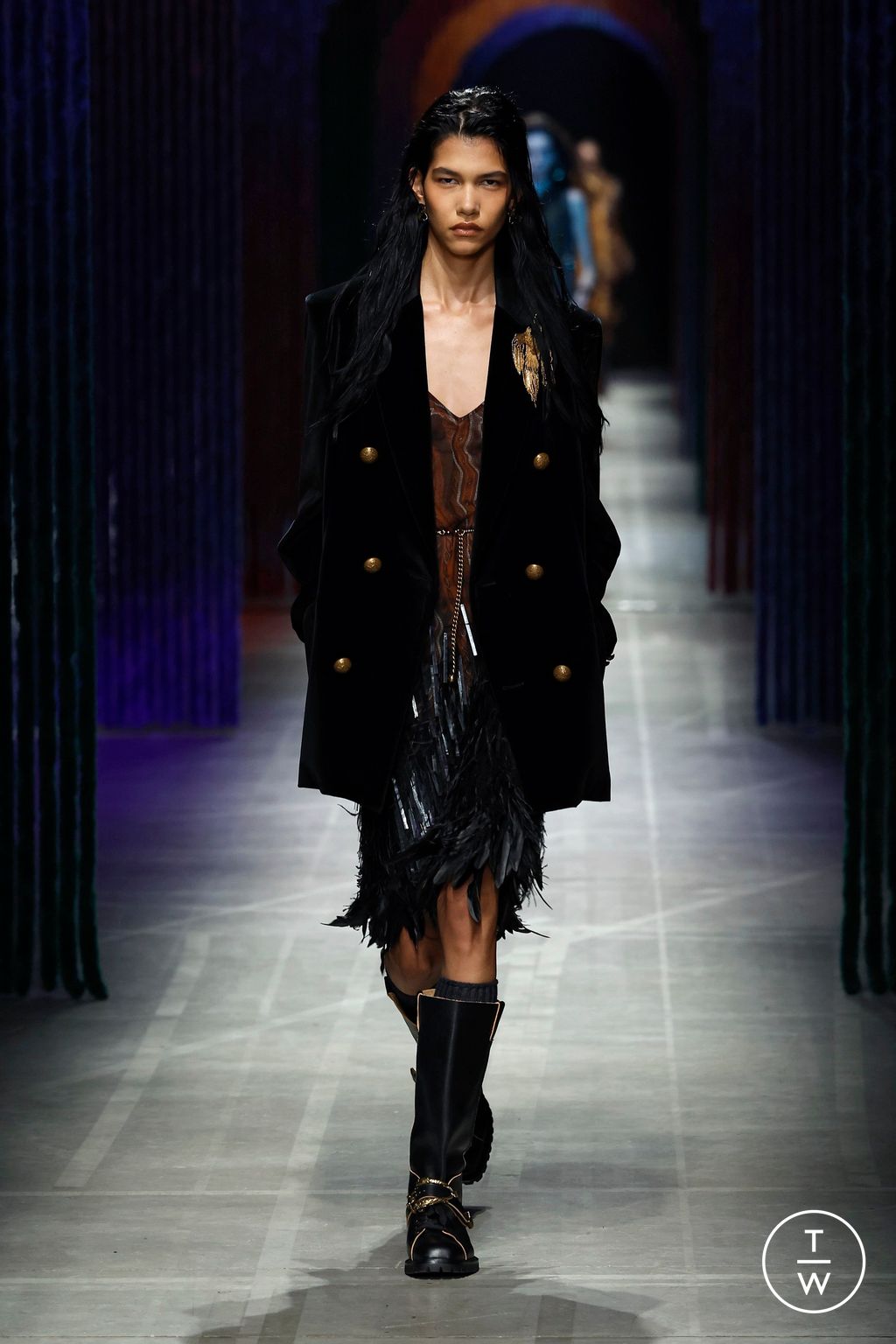 Fashion Week Milan Fall/Winter 2026 look 33 from the Etro collection womenswear