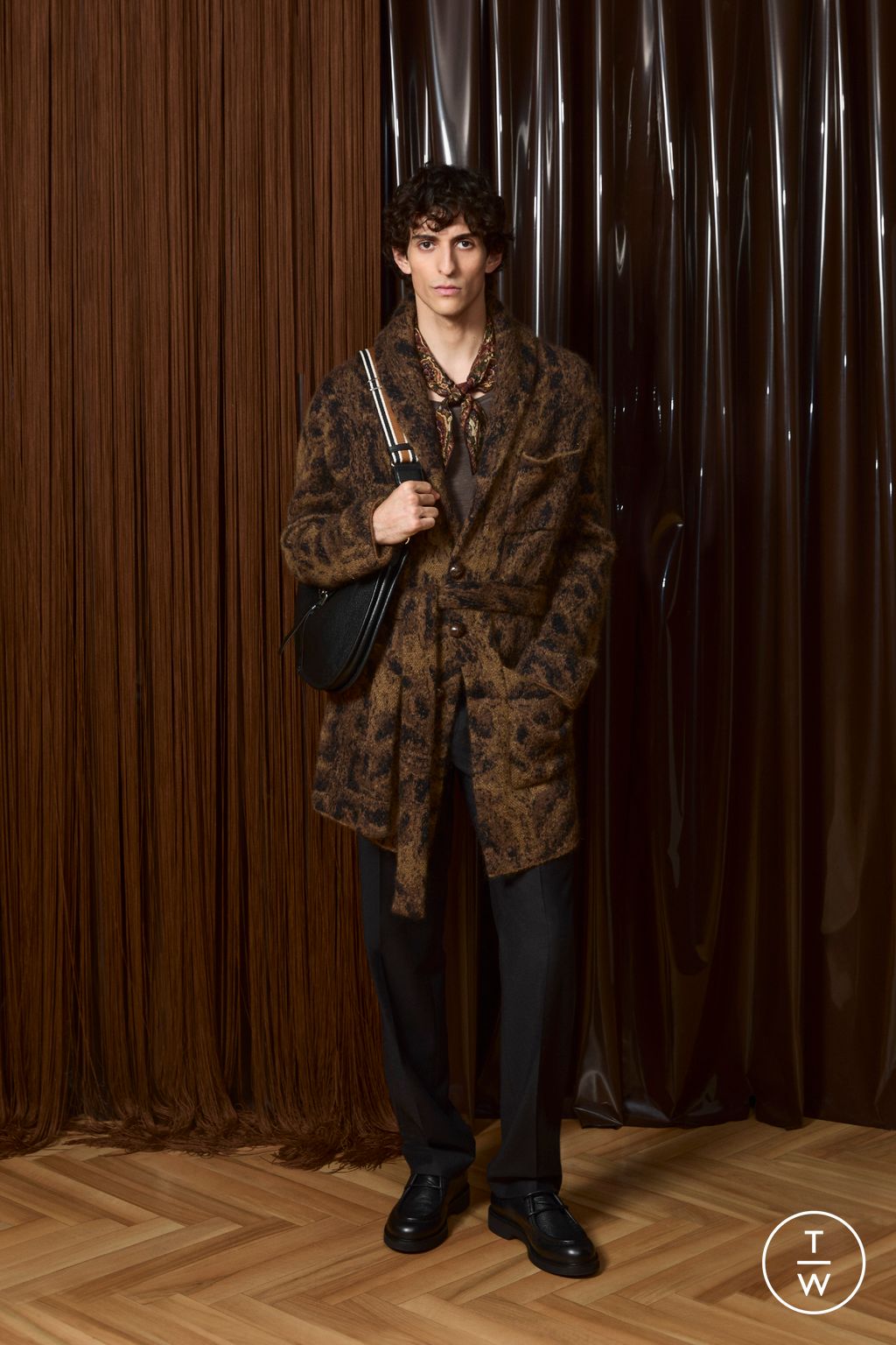 Fashion Week Milan Fall/Winter 2026 look 3 from the Etro collection menswear