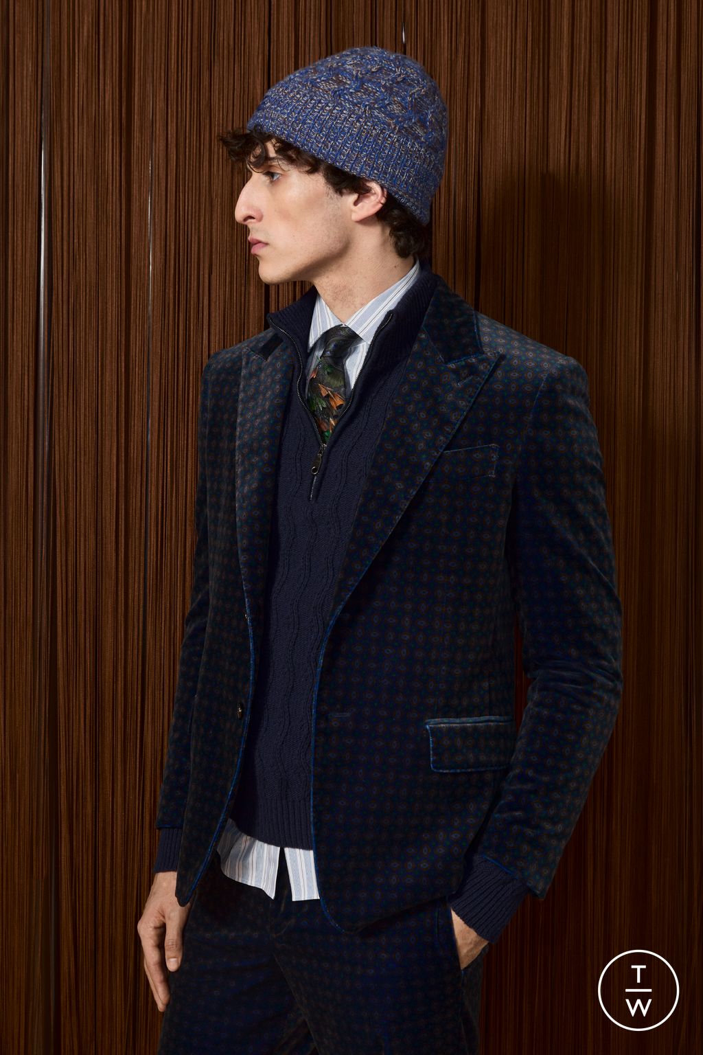 Fashion Week Milan Fall/Winter 2026 look 7 from the Etro collection menswear