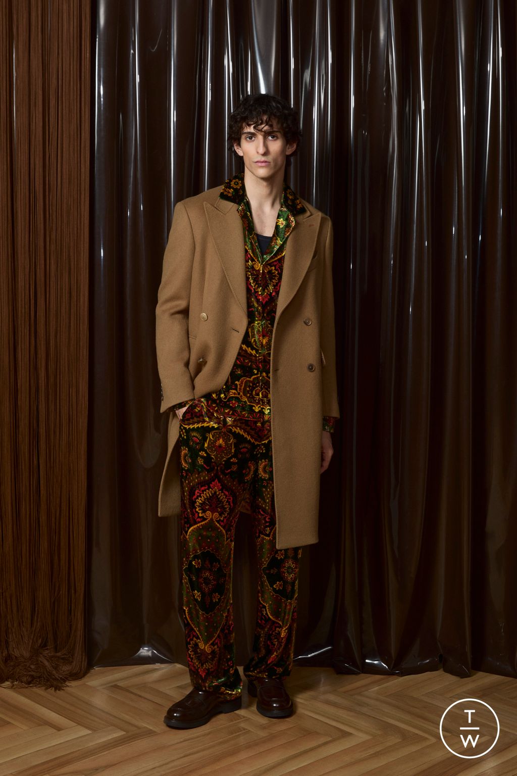 Fashion Week Milan Fall/Winter 2026 look 12 from the Etro collection menswear