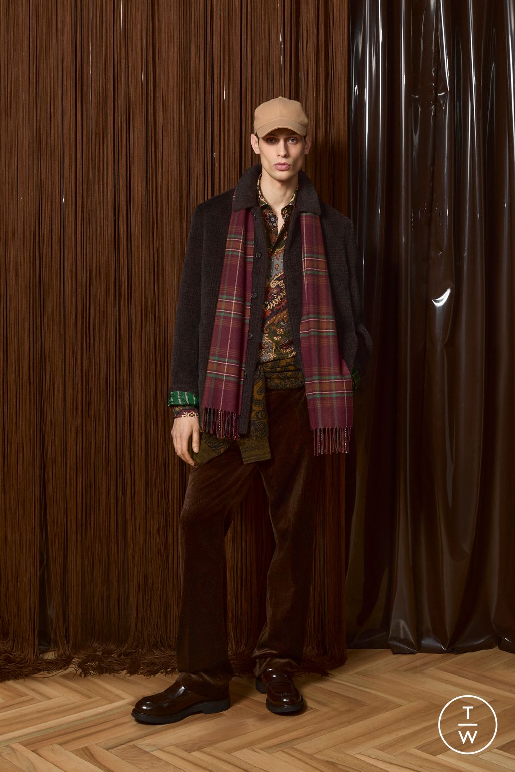 Fashion Week Milan Fall/Winter 2026 look 17 from the Etro collection menswear