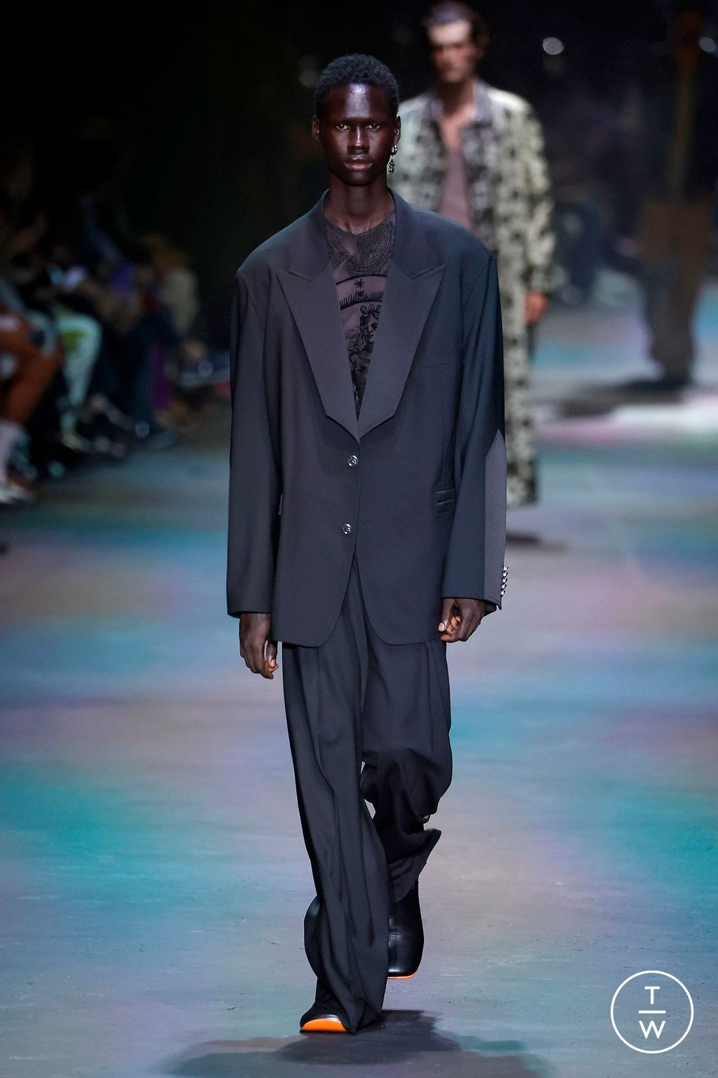 Fashion Week Milan Spring/Summer 2024 look 2 from the Etro collection menswear