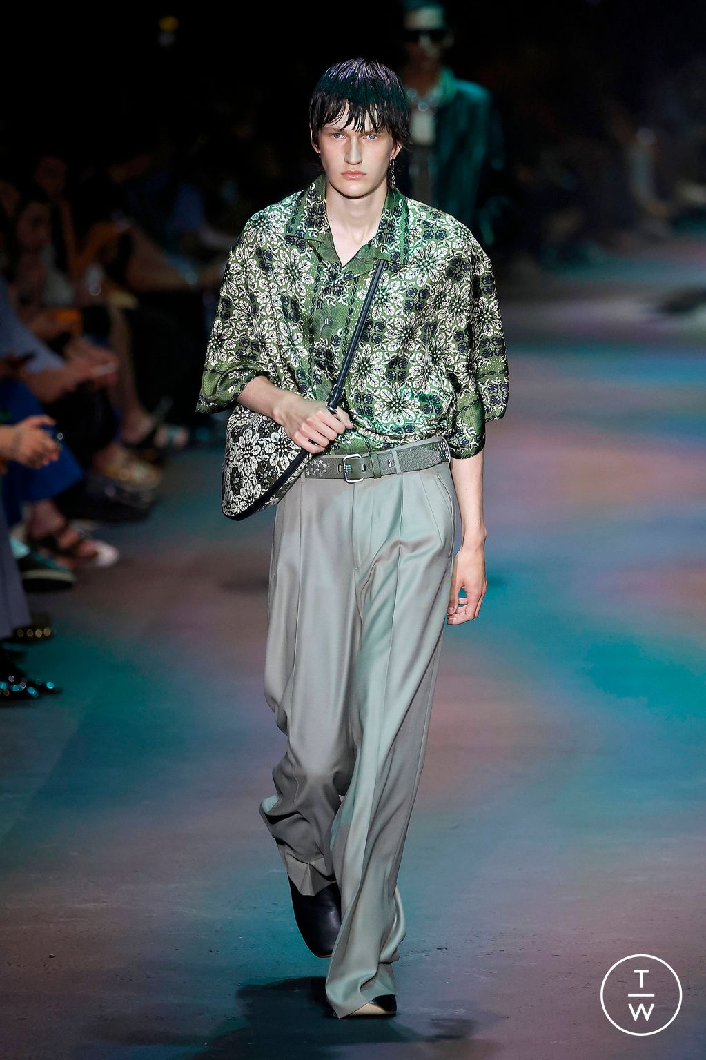 Fashion Week Milan Spring/Summer 2024 look 5 from the Etro collection 男装