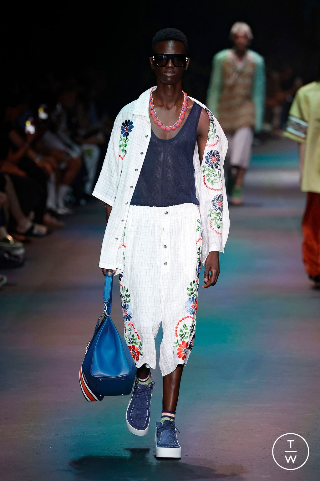Fashion Week Milan Spring/Summer 2024 look 33 from the Etro collection menswear