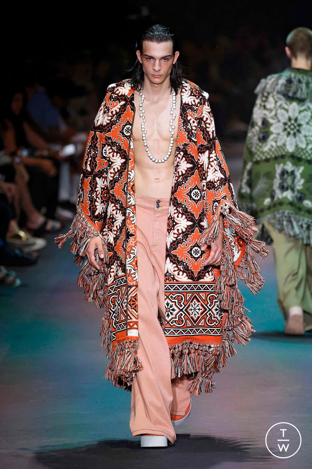 Fashion Week Milan Spring/Summer 2024 look 43 from the Etro collection 男装
