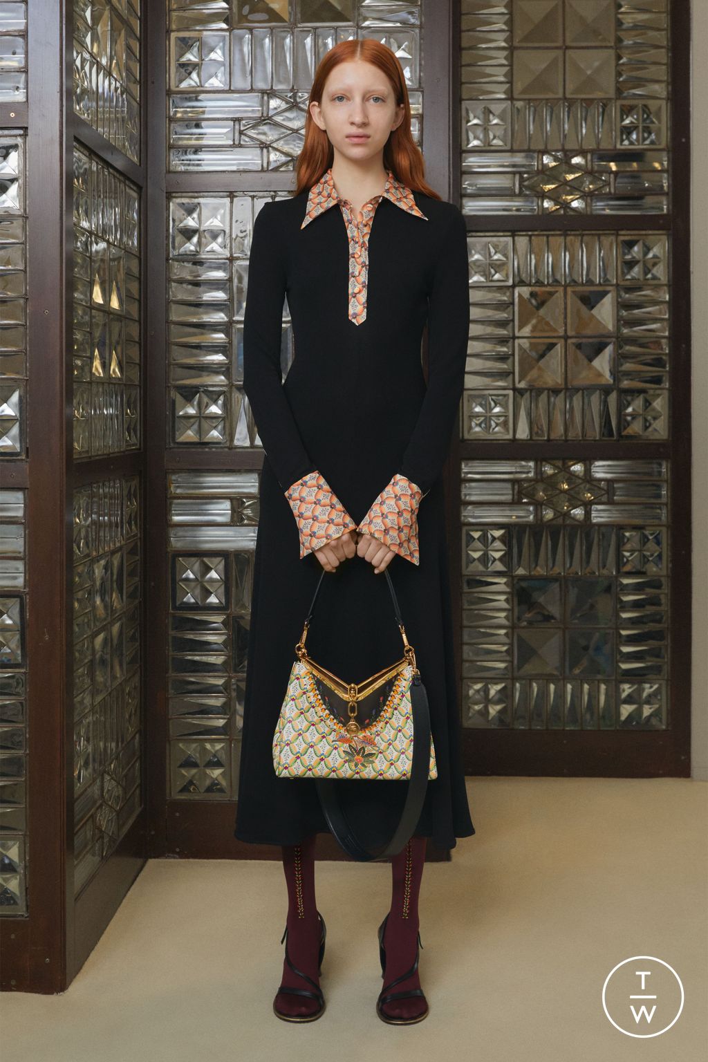 Fashion Week Milan Pre-Fall 2023 look 15 from the Etro collection womenswear