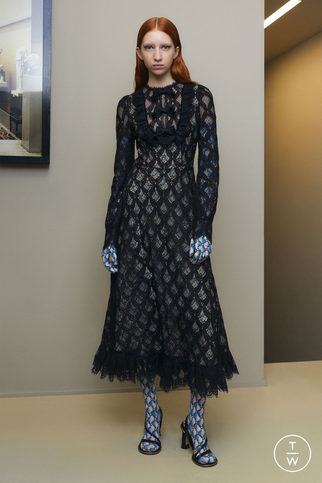 Fashion Week Milan Pre-Fall 2023 look 34 from the Etro collection womenswear