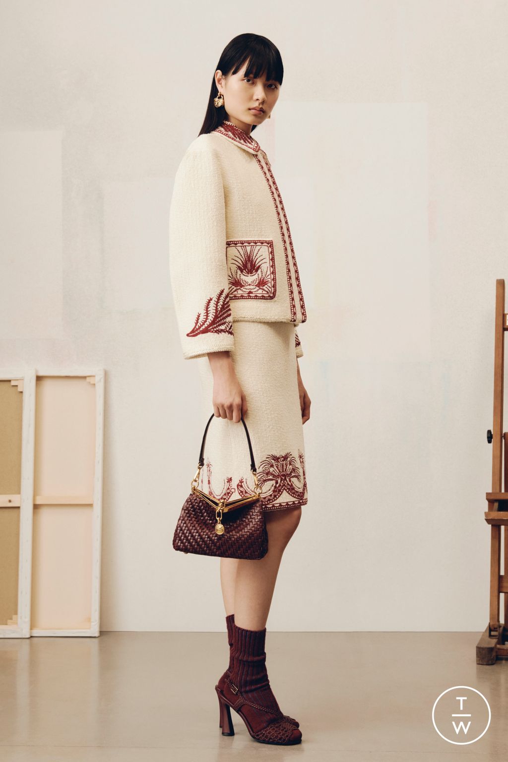 Fashion Week Milan Pre-Fall 2025 look 28 from the Etro collection womenswear