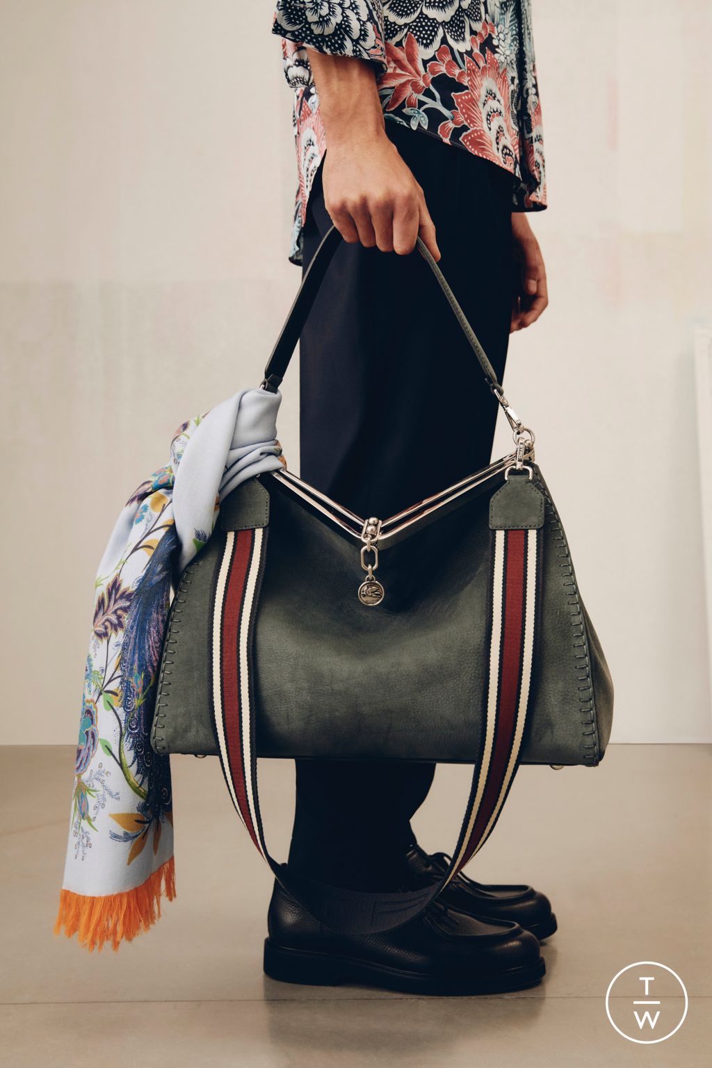 Fashion Week Milan Pre-Fall 2025 look 5 de la collection Etro womenswear