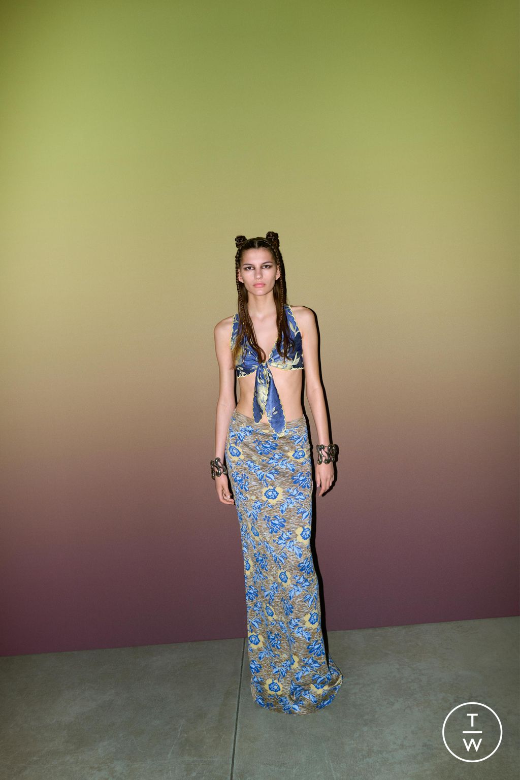 Fashion Week Milan Resort 2024 look 14 from the Etro collection 女装