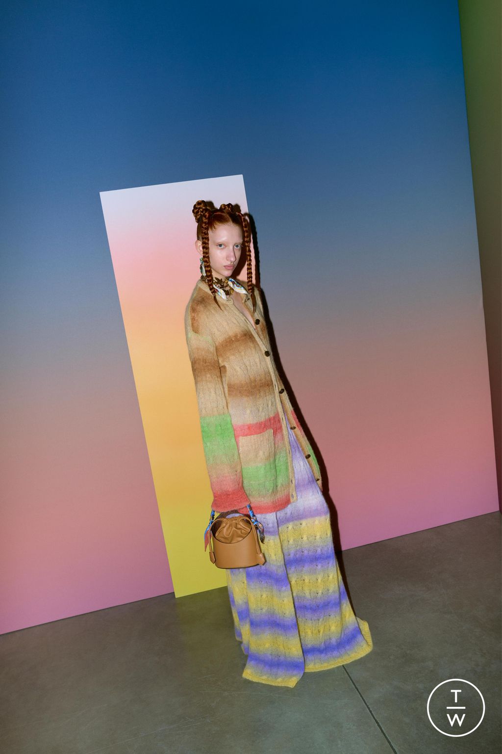 Fashion Week Milan Resort 2024 look 20 from the Etro collection womenswear