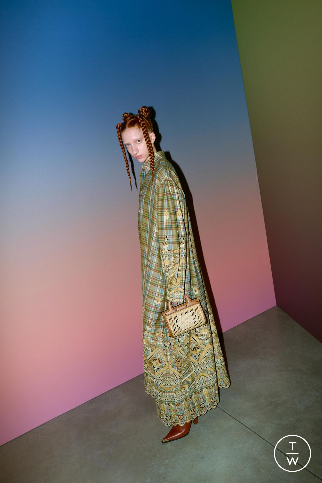 Fashion Week Milan Resort 2024 look 38 from the Etro collection womenswear