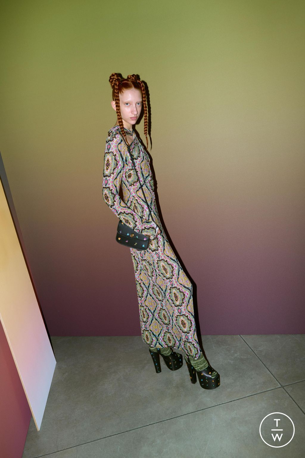Fashion Week Milan Resort 2024 look 40 from the Etro collection womenswear
