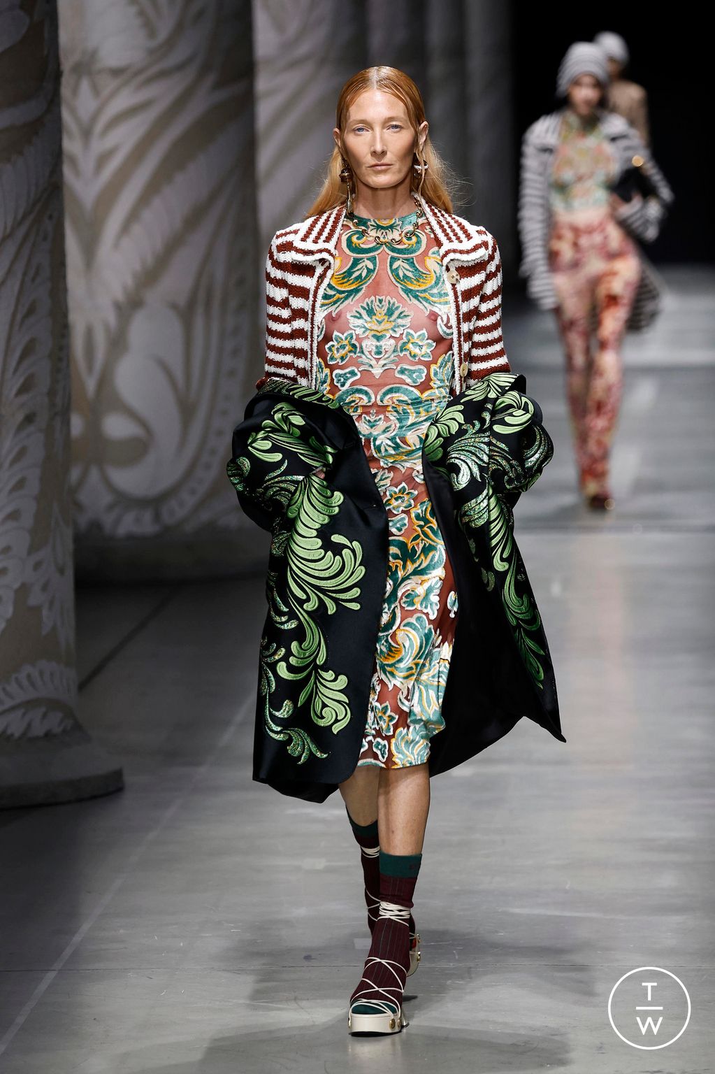 Fashion Week Milan Spring/Summer 2024 look 14 from the Etro collection 女装