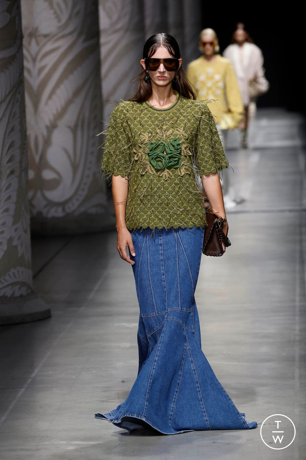 Fashion Week Milan Spring/Summer 2024 look 31 from the Etro collection womenswear