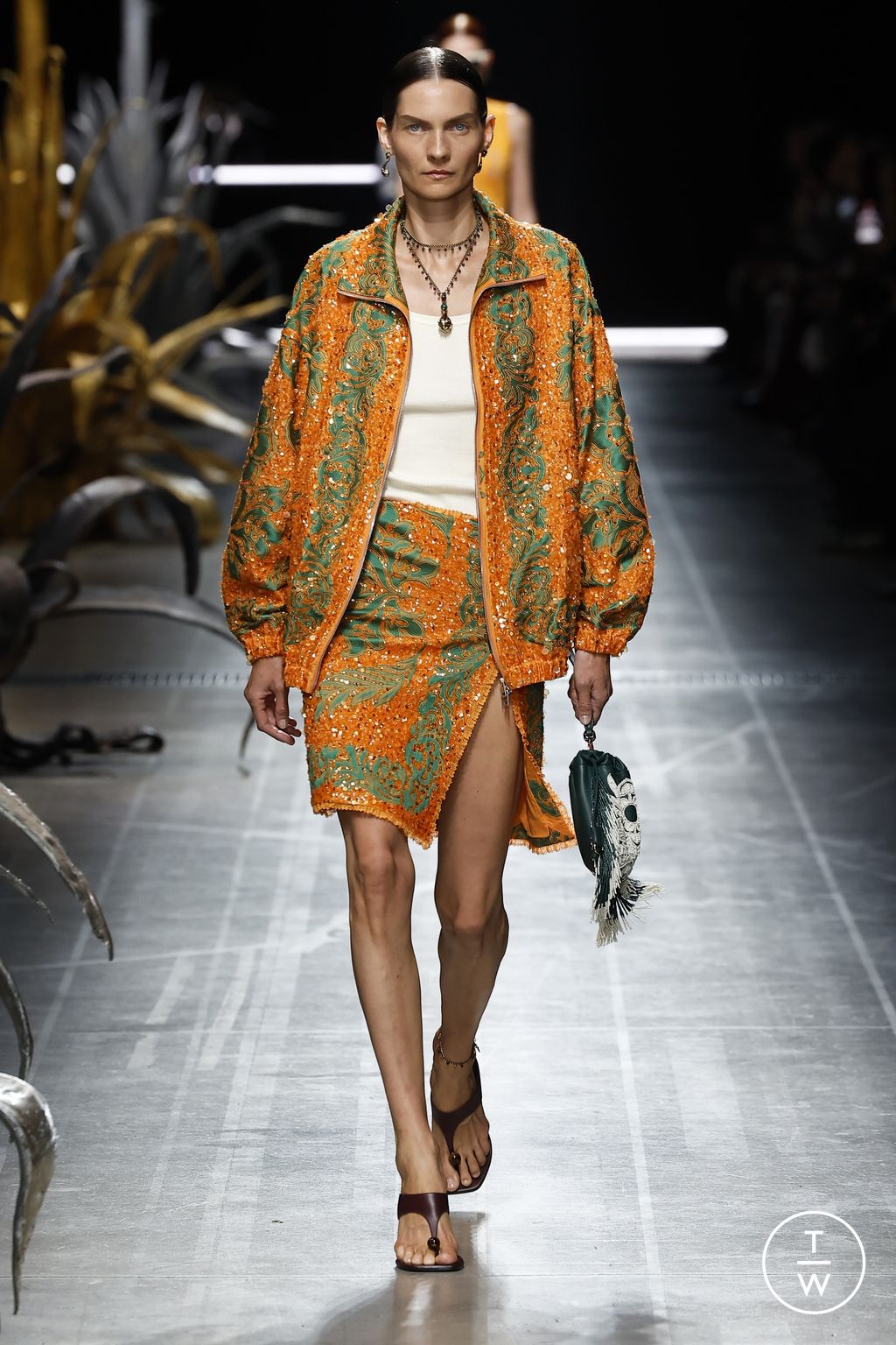 Fashion Week Milan Spring-Summer 2025 look 19 from the Etro collection womenswear