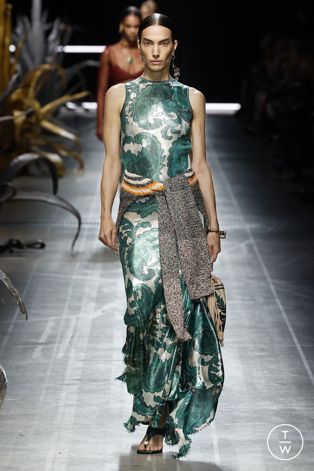 Fashion Week Milan Spring-Summer 2025 look 32 from the Etro collection womenswear