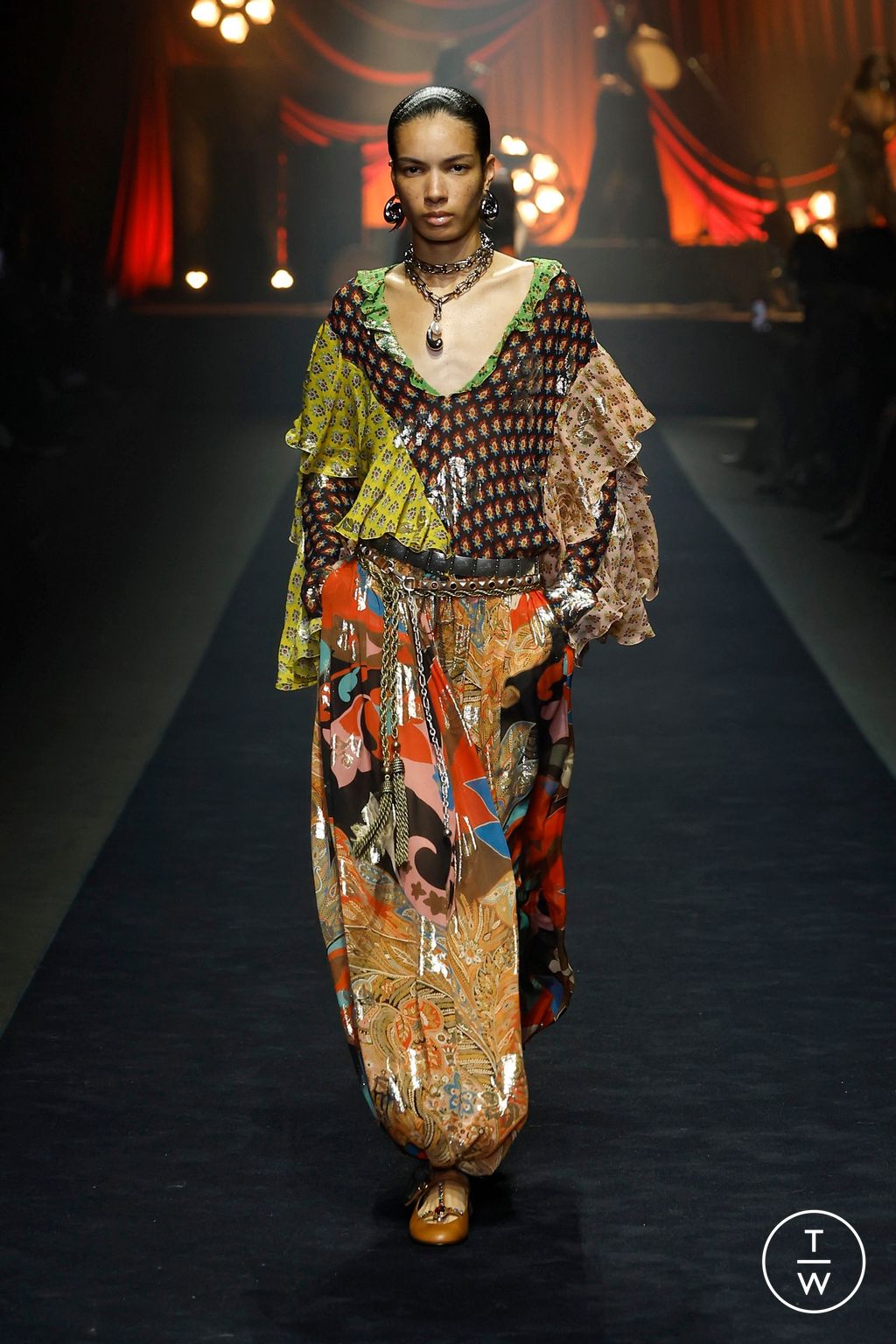 Fashion Week Milan Spring/Summer 2026 look 9 from the Etro collection womenswear