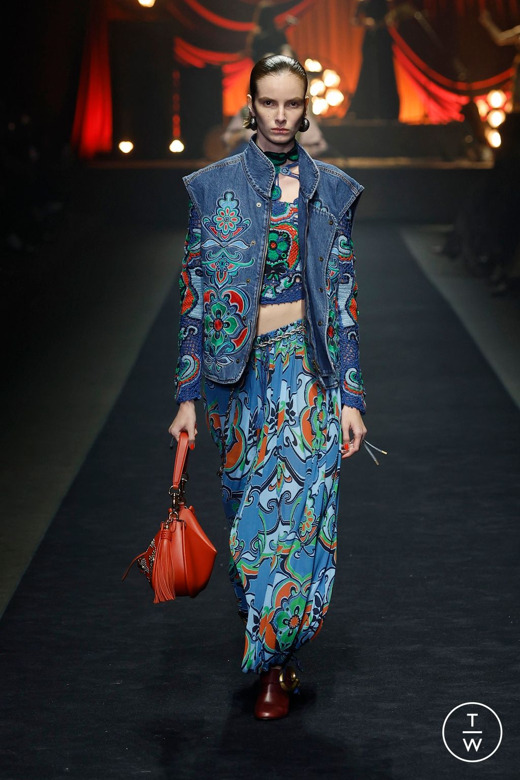 Fashion Week Milan Spring/Summer 2026 look 37 from the Etro collection womenswear