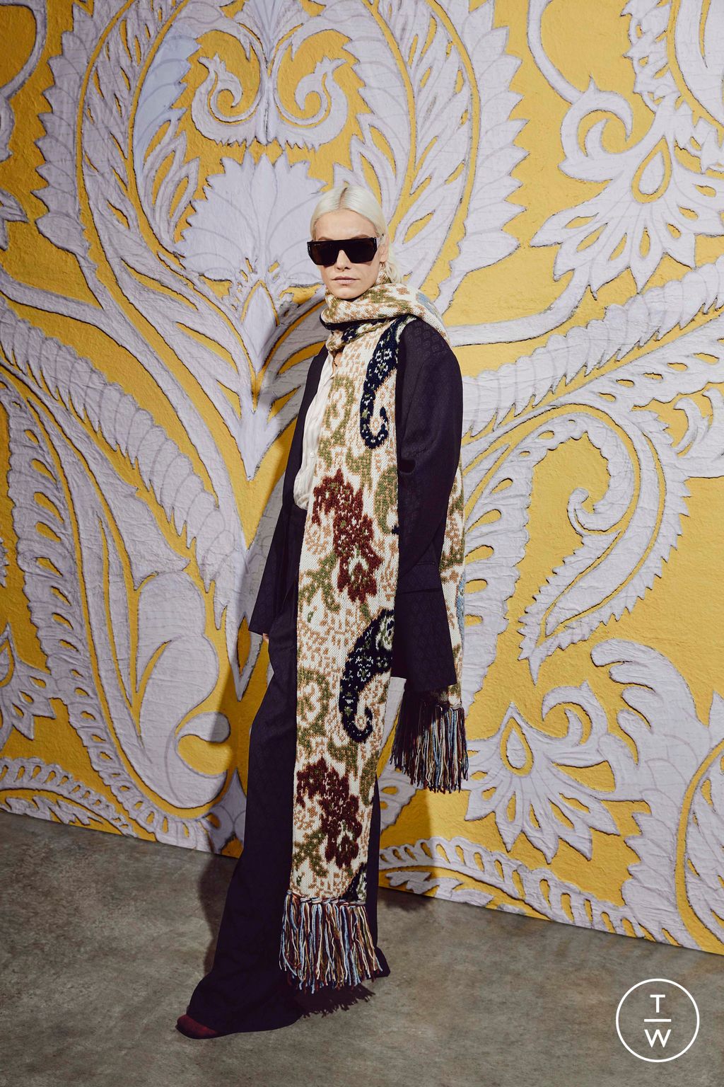 Fashion Week Milan Pre-Fall 2024 look 26 from the Etro collection womenswear