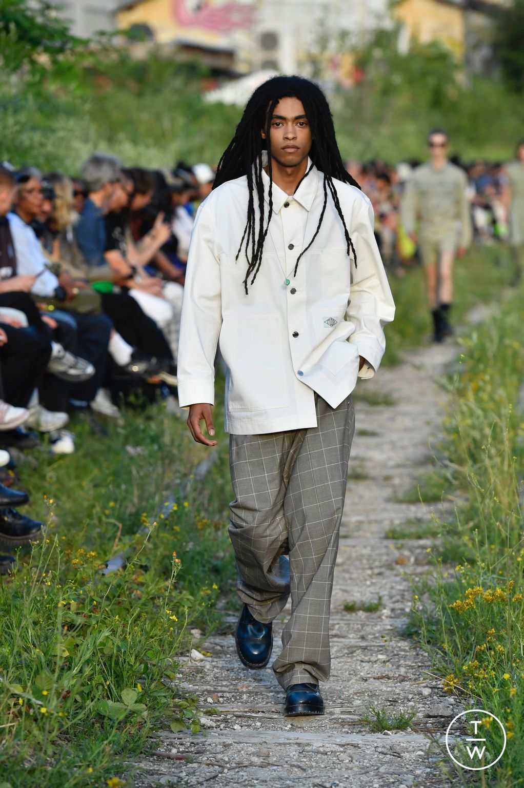Fashion Week Paris Spring/Summer 2023 look 12 from the Études collection 男装