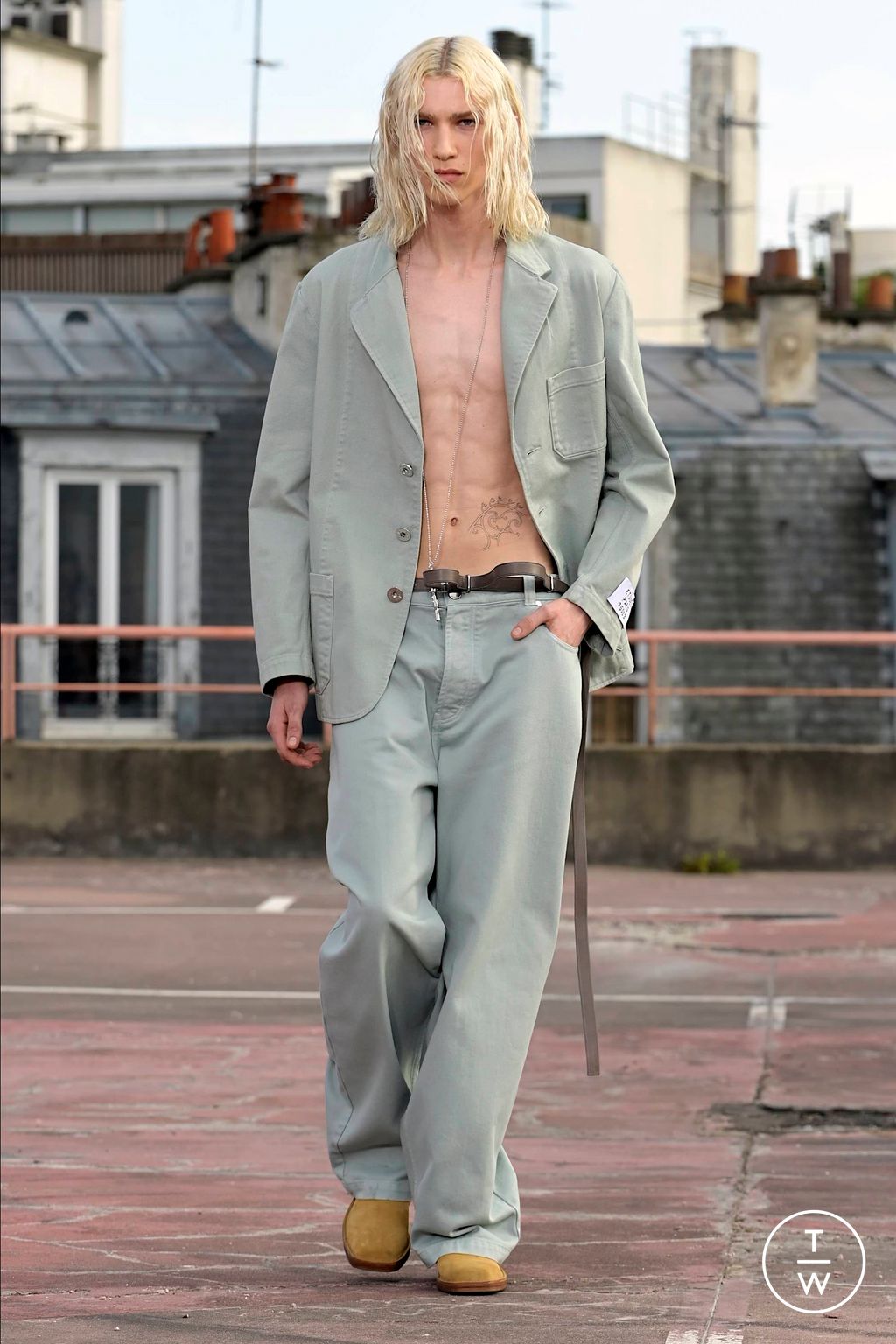 Fashion Week Paris Spring/Summer 2024 look 1 from the Études Studio collection menswear