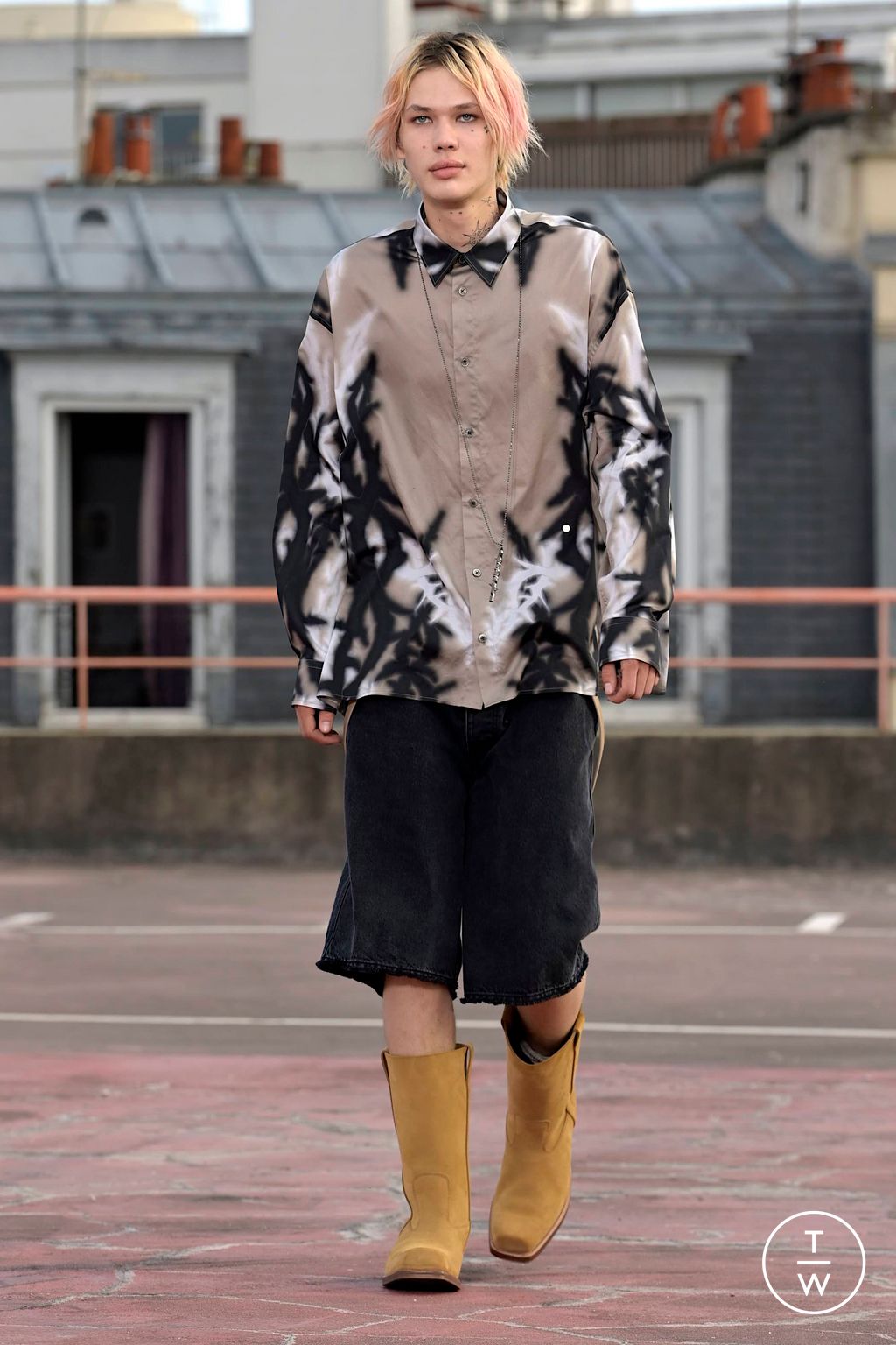 Fashion Week Paris Spring/Summer 2024 look 23 from the Études collection menswear