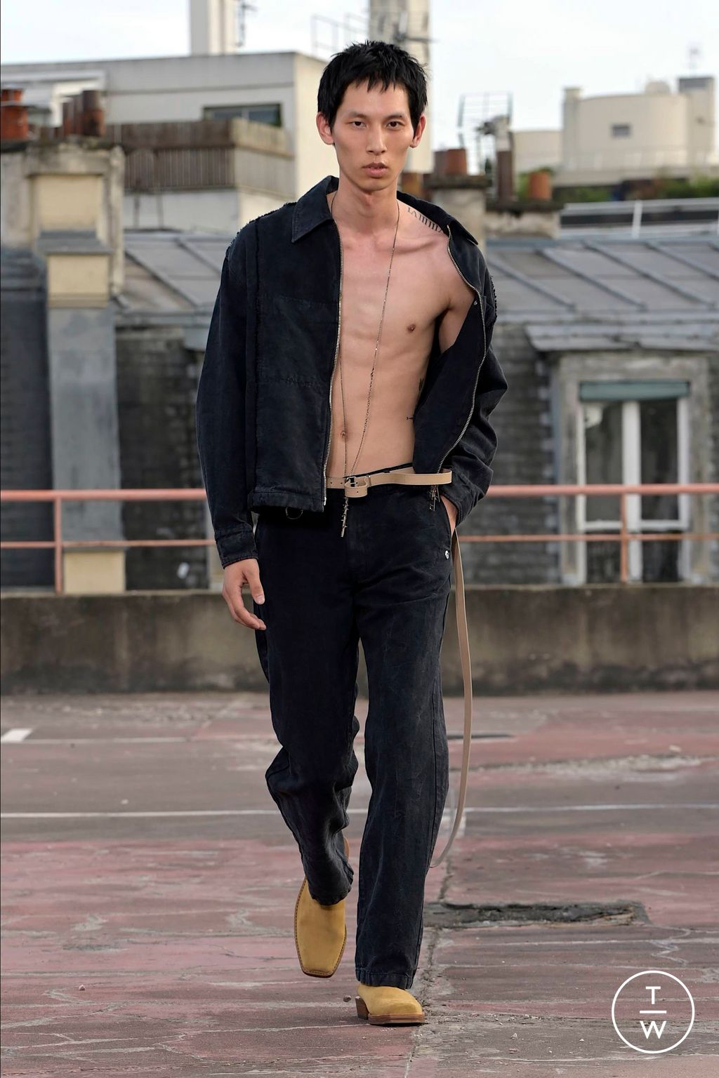 Fashion Week Paris Spring/Summer 2024 look 24 from the Études collection menswear