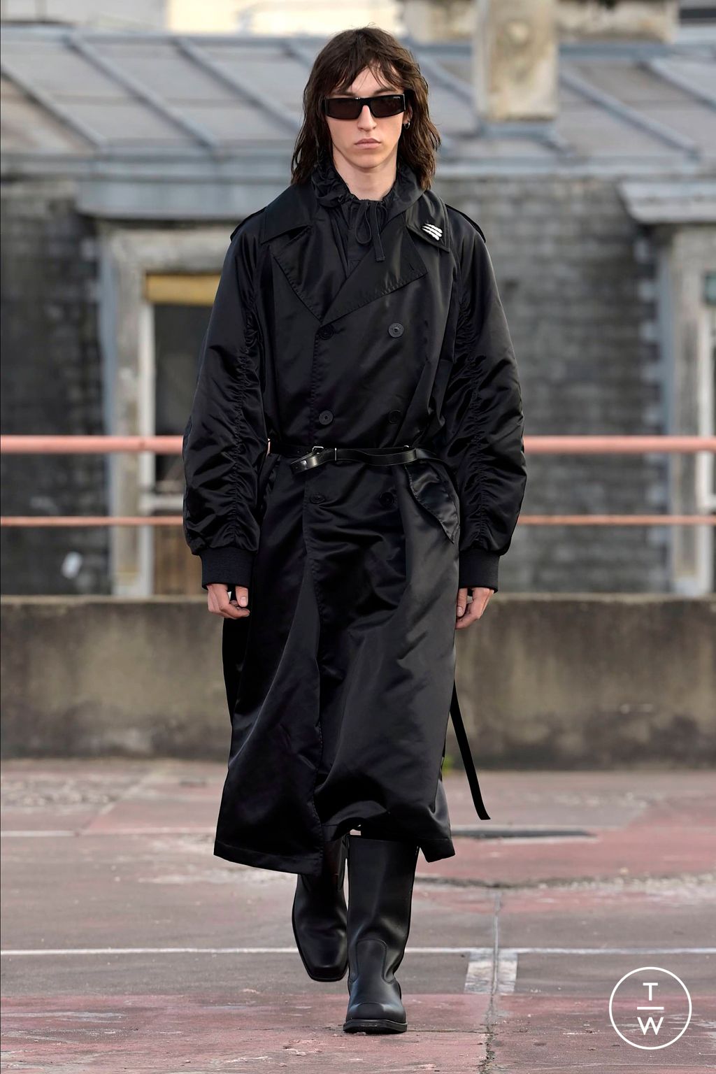 Fashion Week Paris Spring/Summer 2024 look 33 from the Études collection menswear