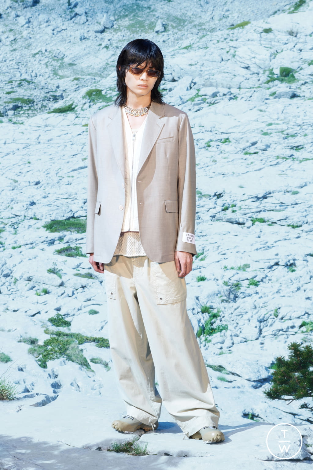 Fashion Week Paris Spring/Summer 2022 look 11 from the Études collection 男装