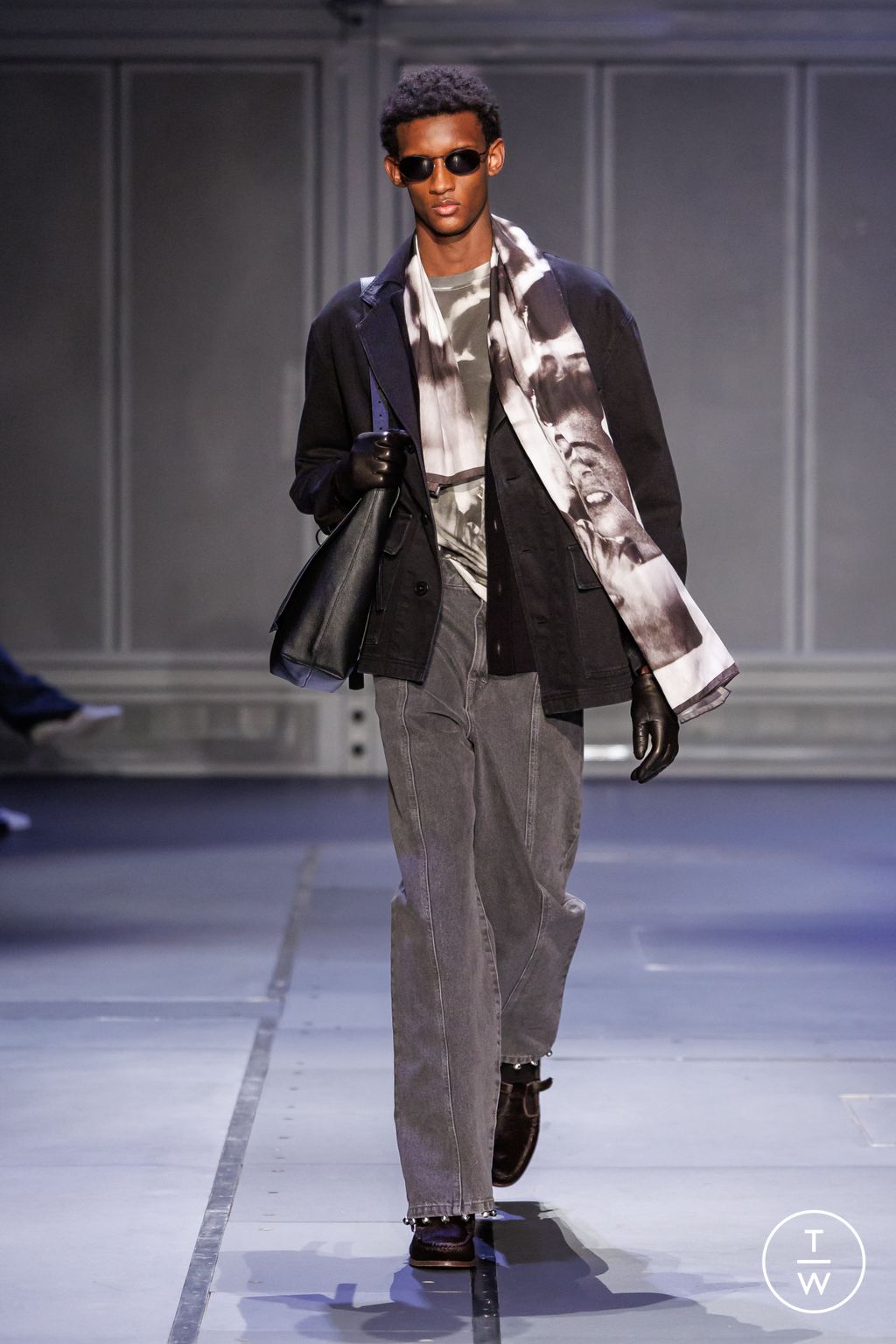 Fashion Week Paris Fall/Winter 2026 look 9 from the Études Studio collection menswear