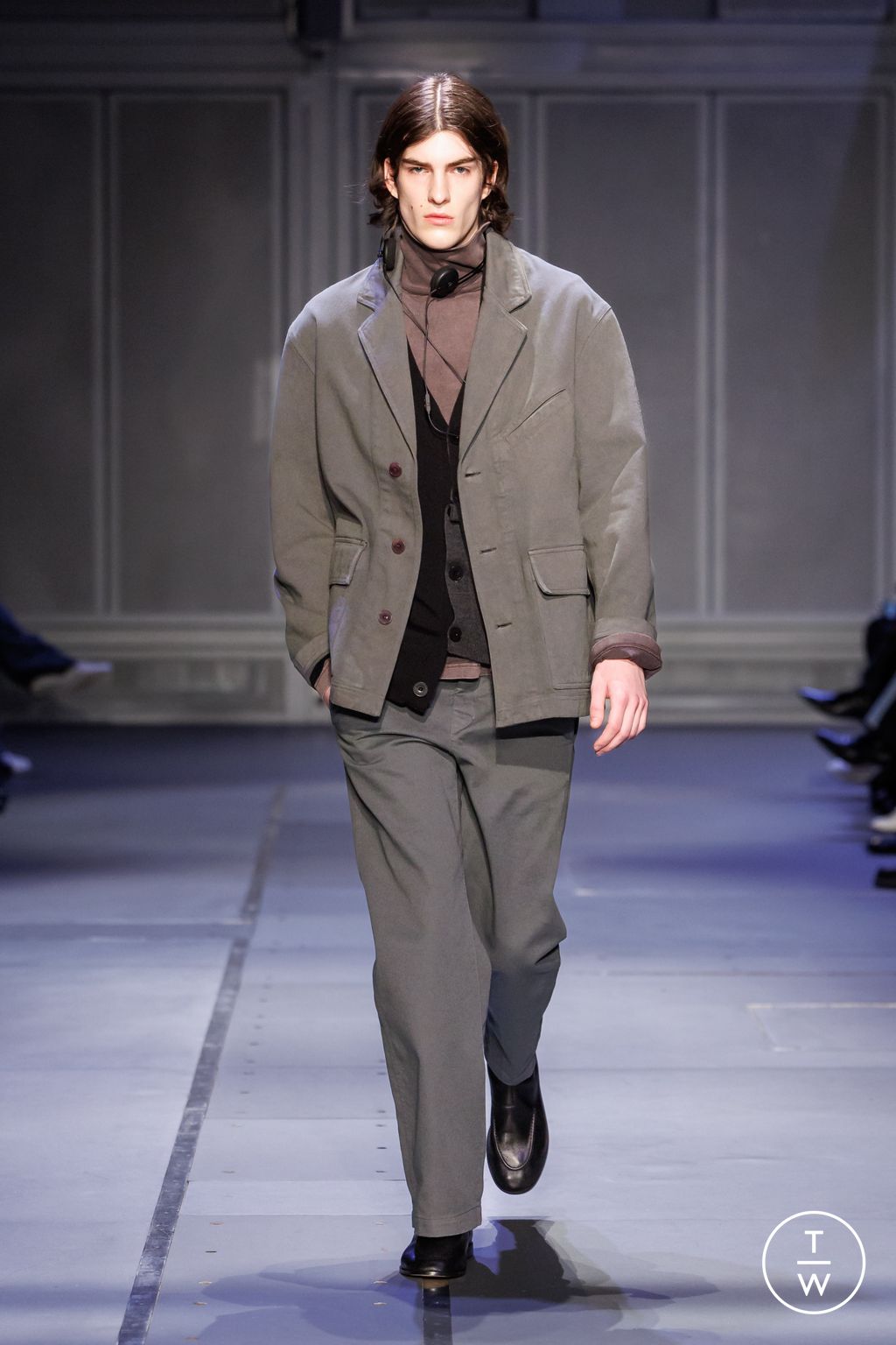 Fashion Week Paris Fall/Winter 2026 look 11 from the Études Studio collection menswear
