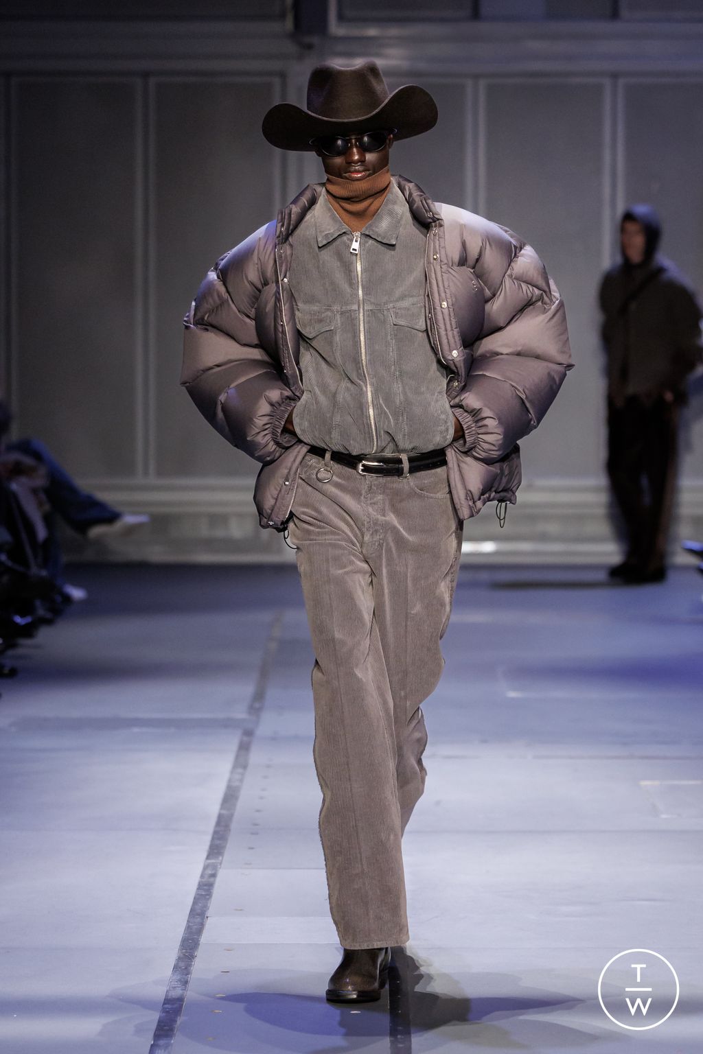 Fashion Week Paris Fall/Winter 2026 look 12 from the Études Studio collection menswear